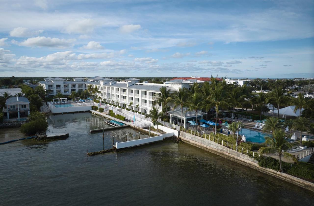 Courtyard By Marriott Faro Blanco Resort Marathon Exterior foto