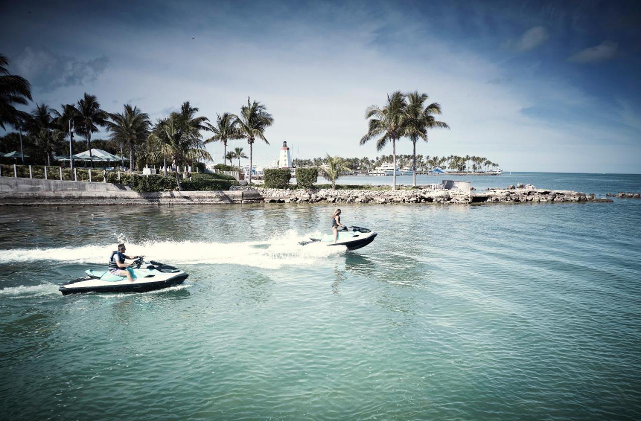 Courtyard By Marriott Faro Blanco Resort Marathon Exterior foto