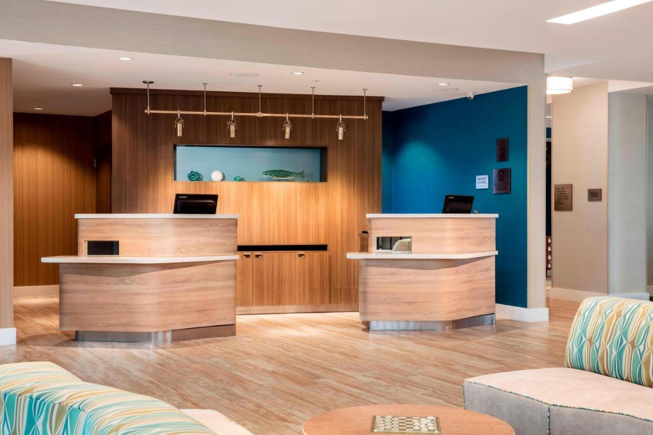 Courtyard By Marriott Faro Blanco Resort Marathon Exterior foto