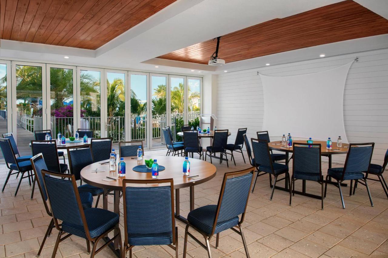 Courtyard By Marriott Faro Blanco Resort Marathon Exterior foto