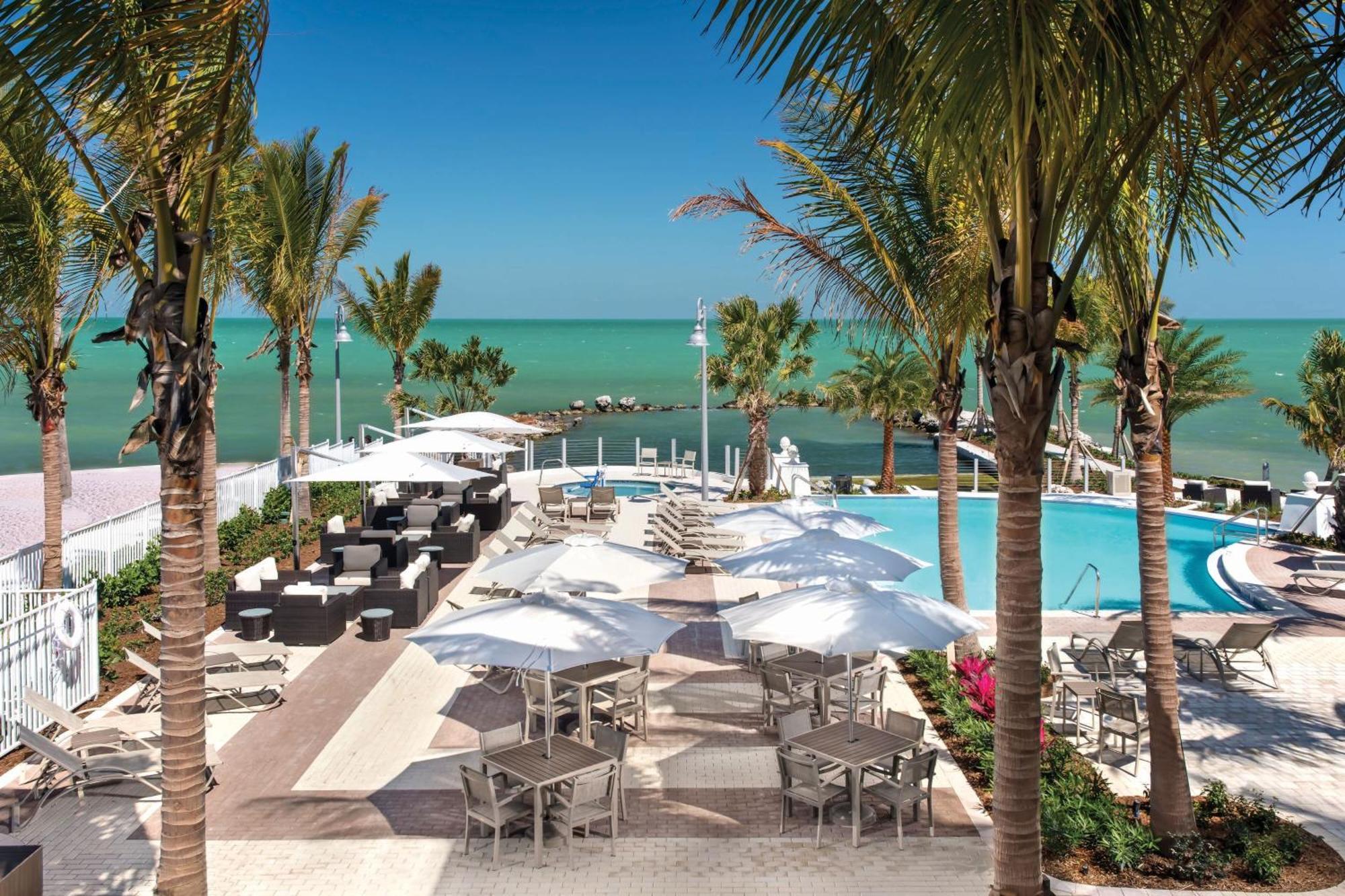 Courtyard By Marriott Faro Blanco Resort Marathon Exterior foto